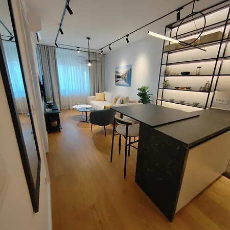 Delta Station Belgrado